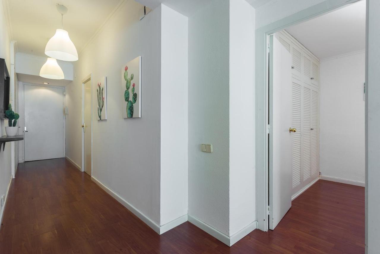 Lodging Apartments Illa Diagonal 바르셀로나 외부 사진